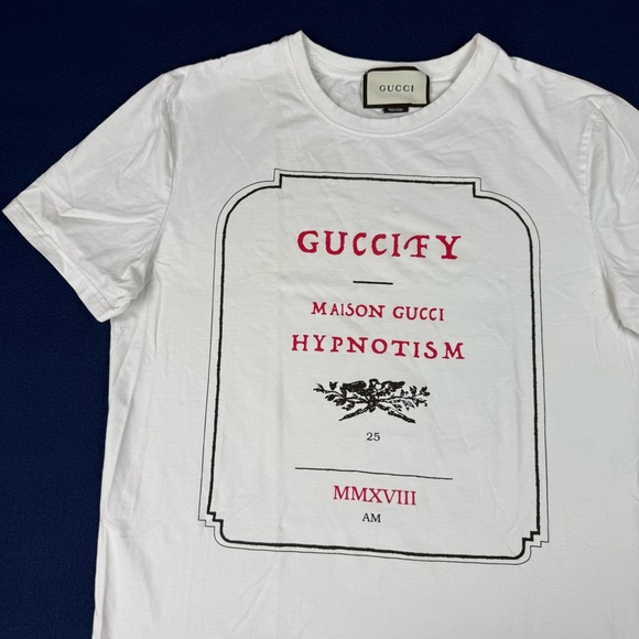 Gucci Graphic Hypnotism Red Black Print T-Shirt Size XL fit small Italy - Picture 3 of 9